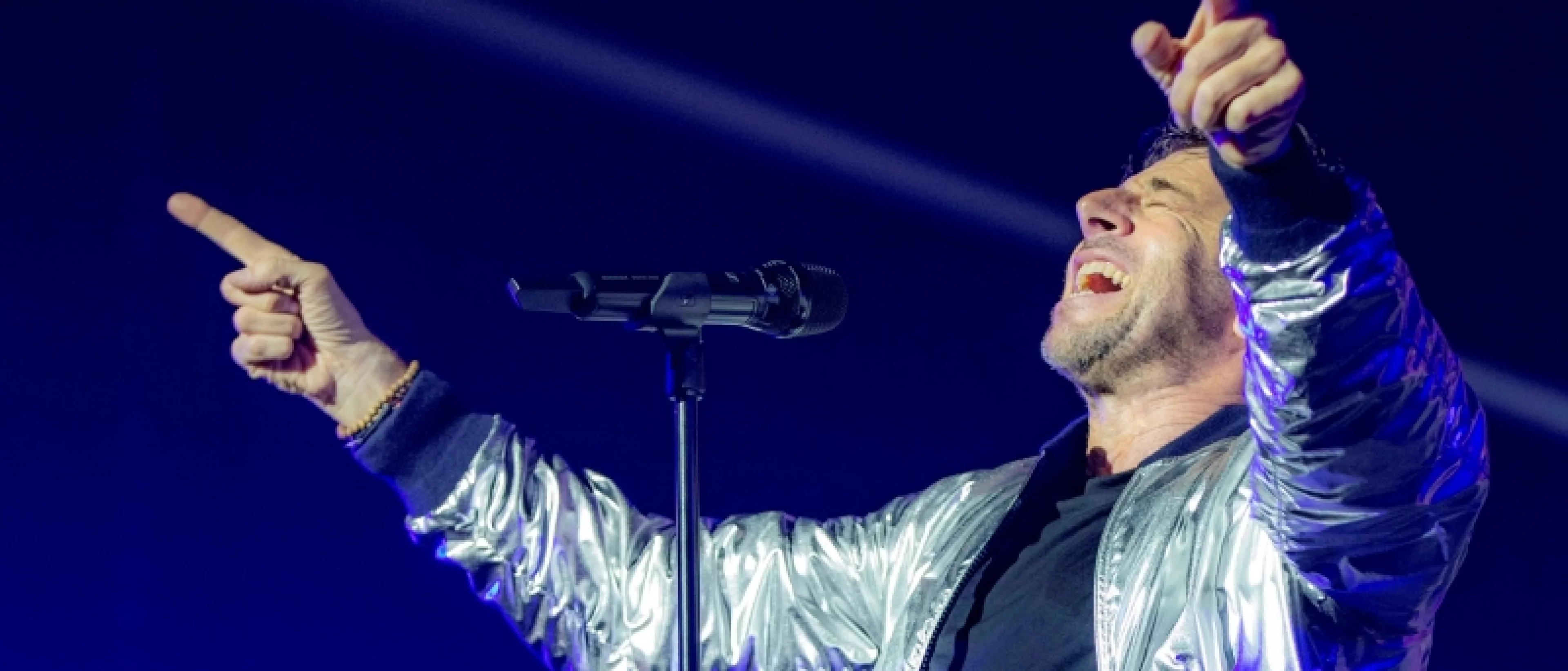 (Patrick BRUEL)